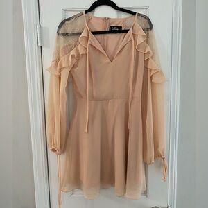 Lulus peach dress with lace sleeves
